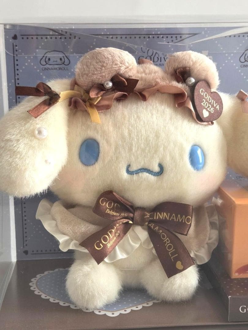 【新品未開封】 GODIVA シナモロール 2026 ぬいぐるみ 手提げ袋つき
