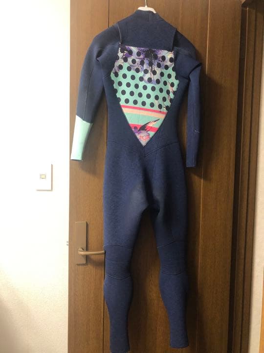 最終SALE！！！！★ Roxy ウェットスーツ  3/2m ★