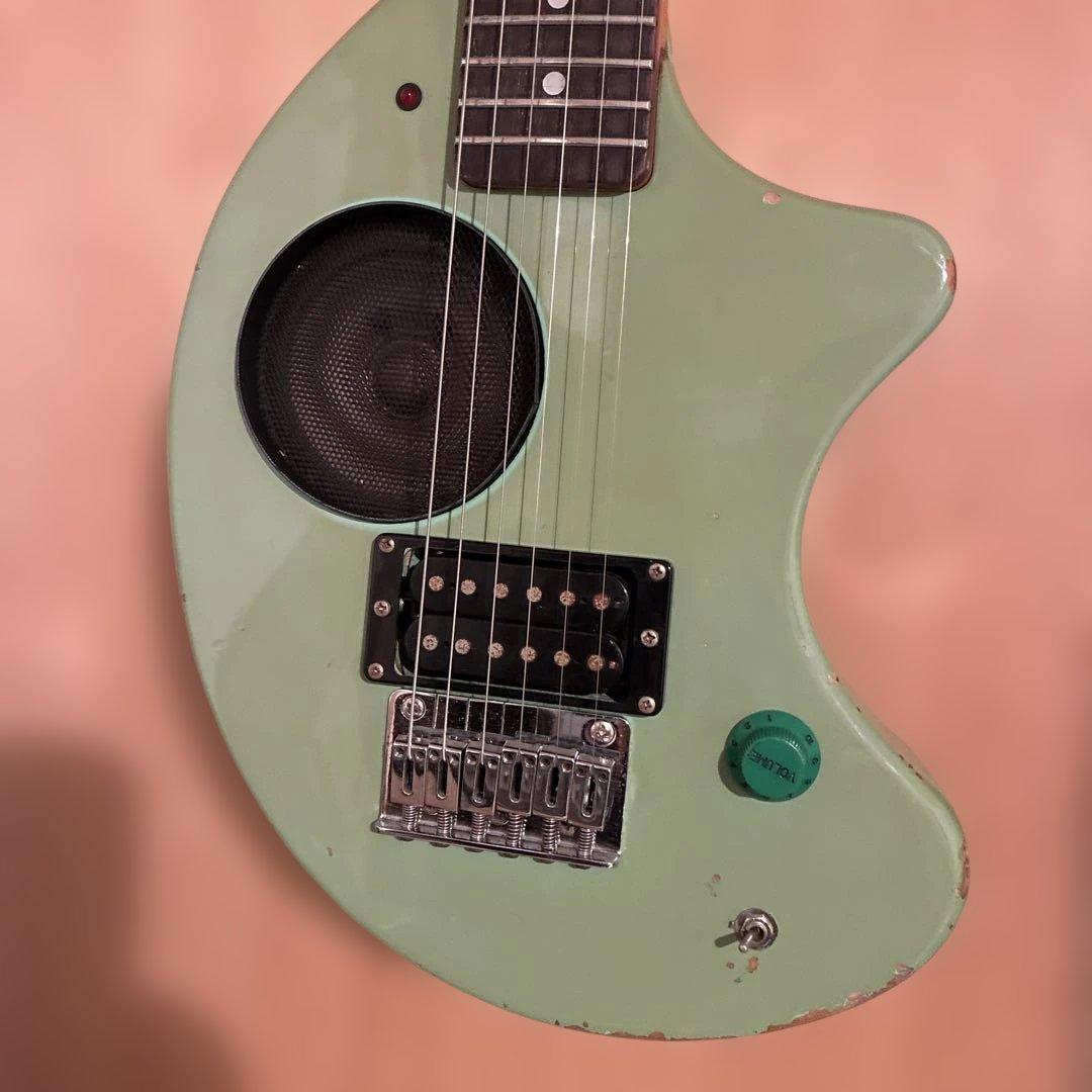 スピーカー内蔵エレキギター グリーン