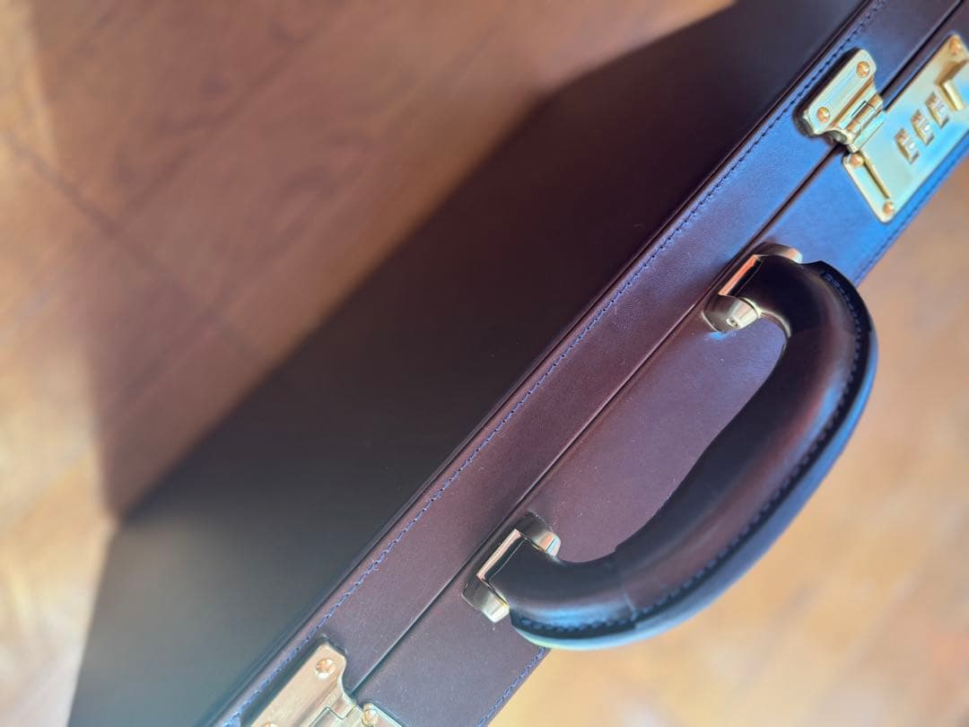 COCOMEISTER ココマイスター　アタッシュケース omg