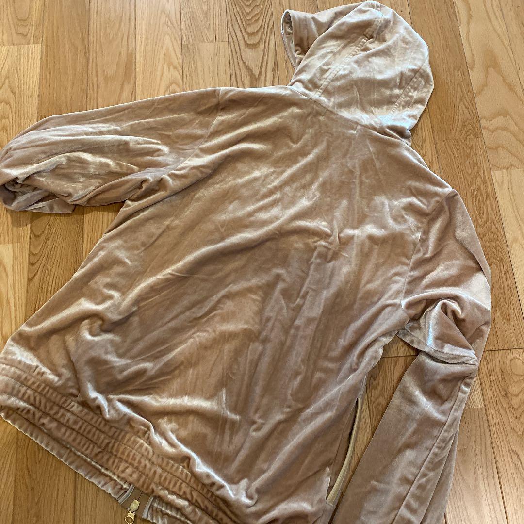 ウエサコスポーツ☆ベロアパーカー