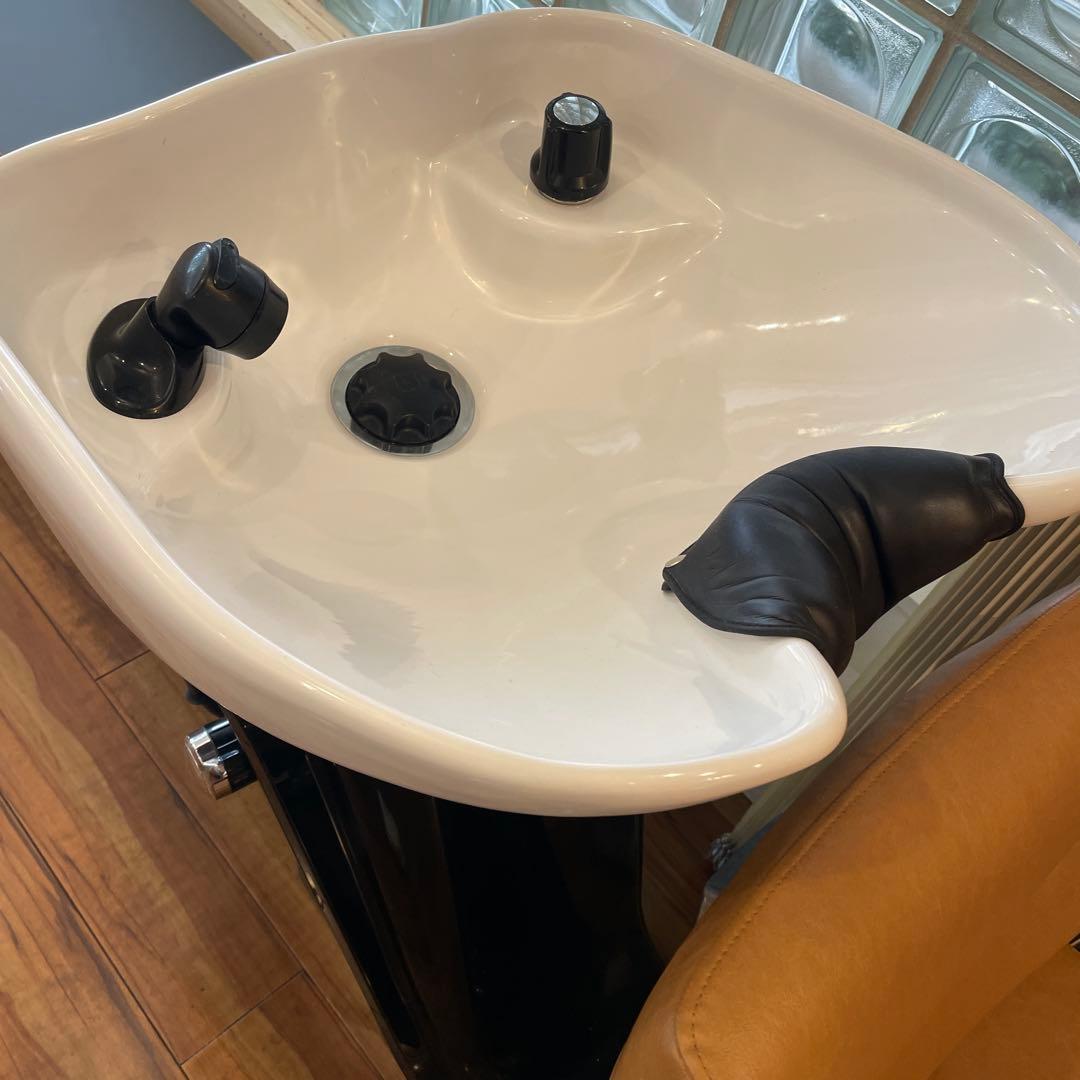 本日最終値引シャンプー台 TAKARA BELMONT希少な別注キャメル合成皮革