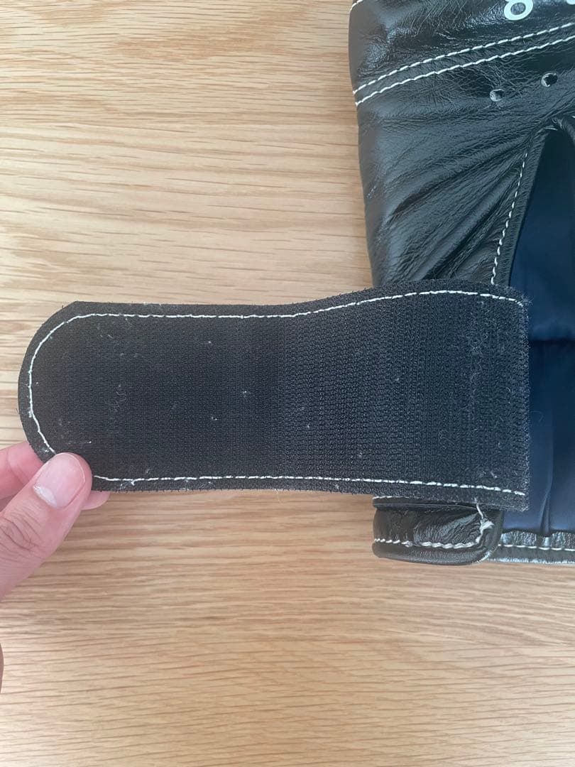 【即日発送】Winning ボクシンググローブ 8oz 黒