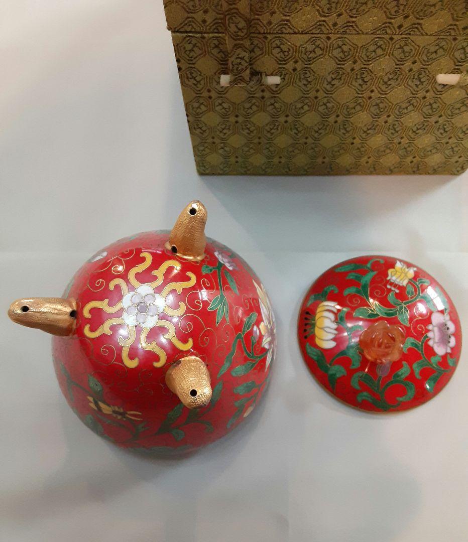 中国景泰藍　蓋付き小物入れ 　　　　　　　翡翠玉石　手作り