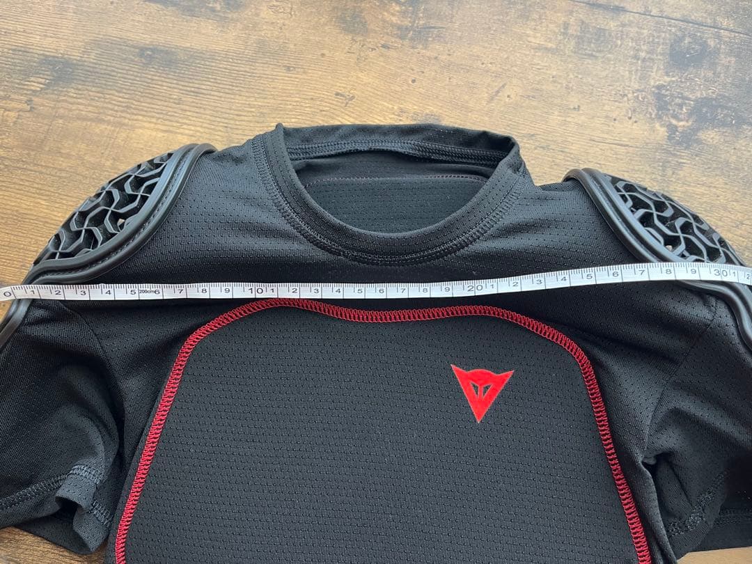 ダイネーゼ SCARABEO PRO TEE プロテクター　サイズJM（子供用）