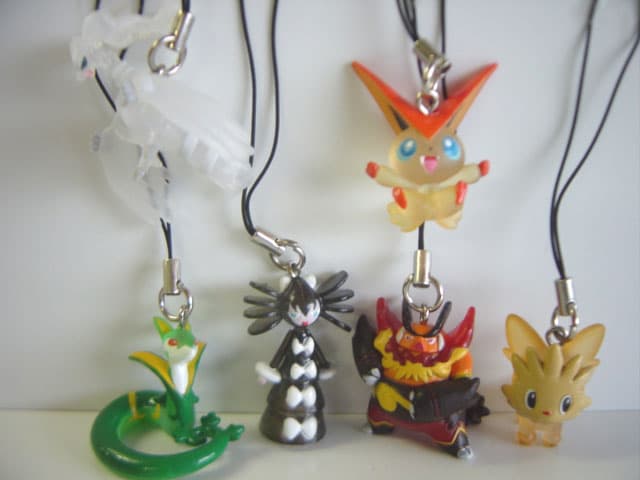 ♯Hgc12HT劇場版ポケモンストラップ白き英雄レシラム編全12種