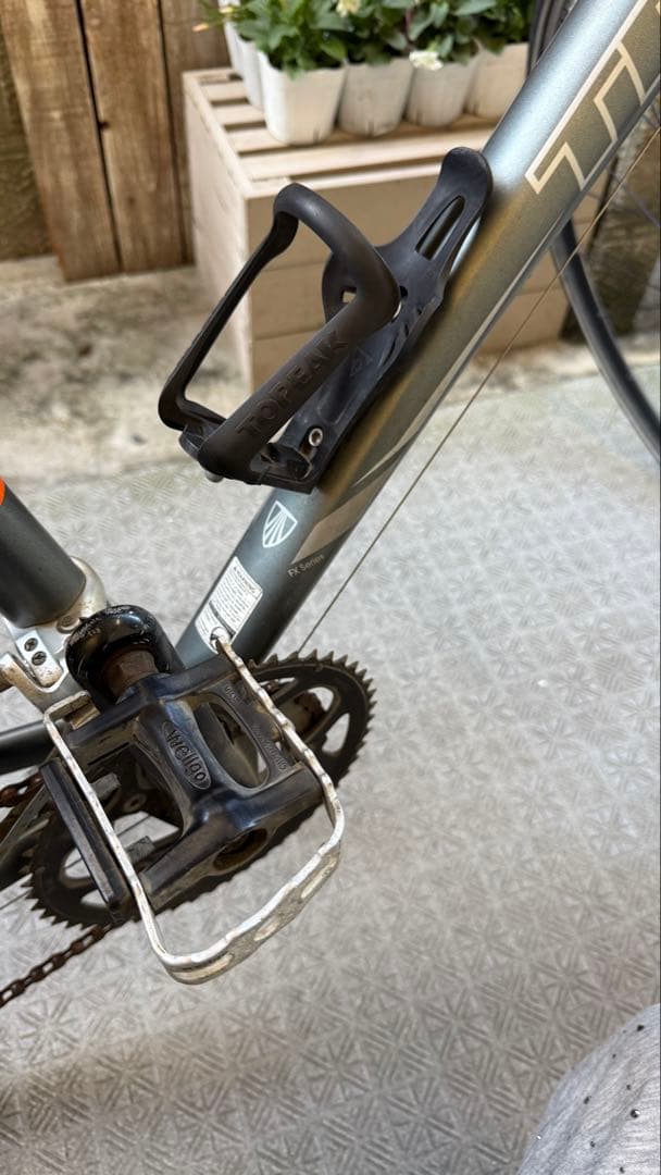 TREKクロスバイク 700C グレー トレック