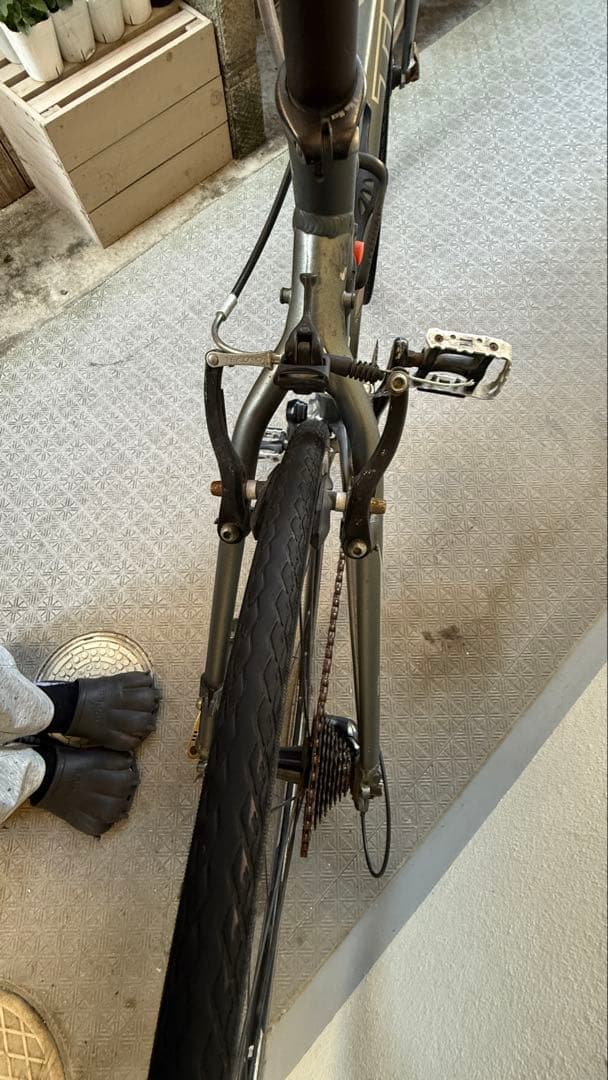 TREKクロスバイク 700C グレー トレック