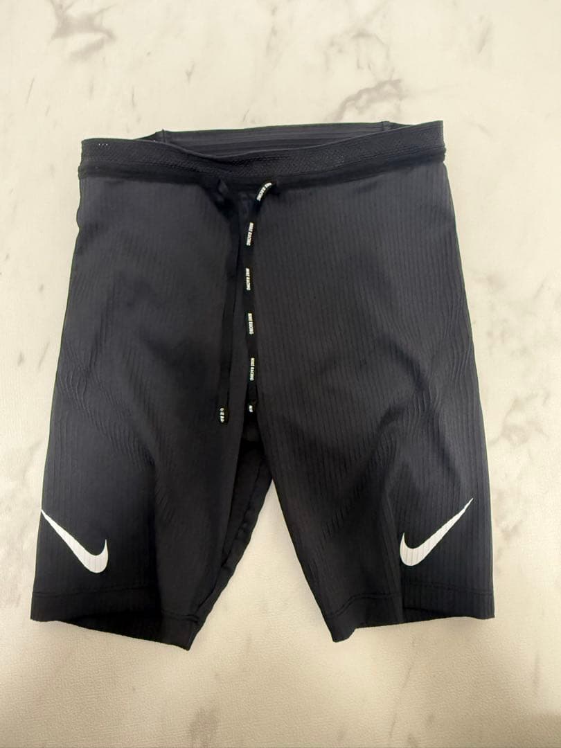 Nike エアロスイフト　タイツ　Sサイズ