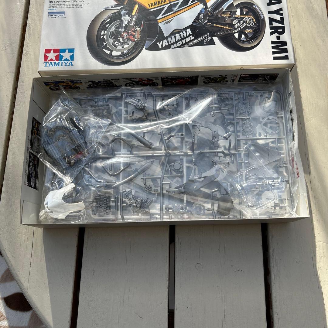 タミヤヤマハ YZR-M1