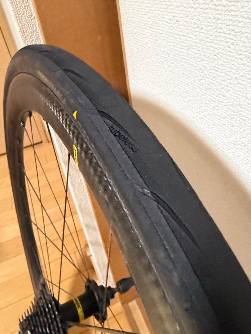 MAVIC COSMIC SLR 40 チューブレスレディ ホイールセット