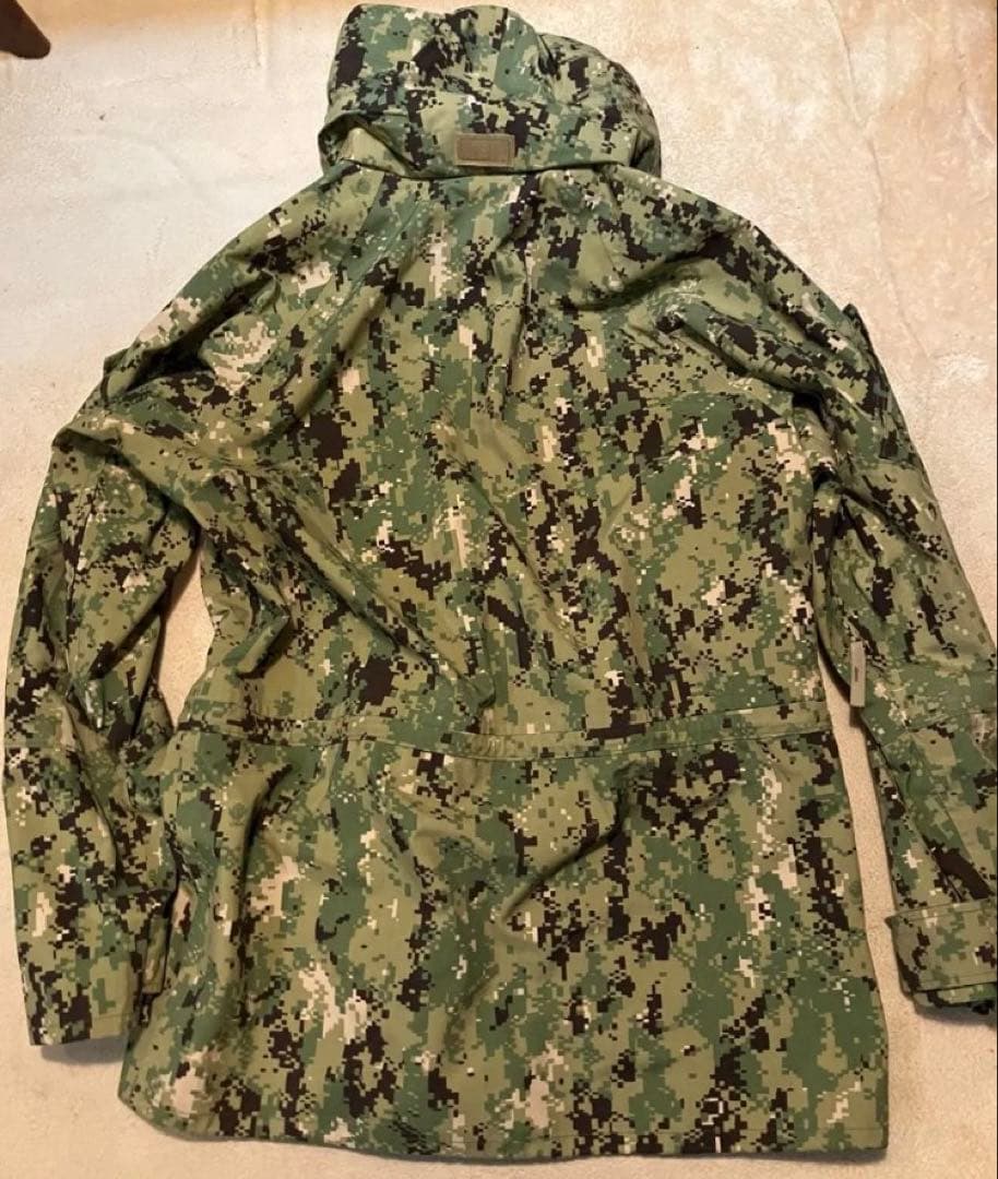 米軍　実物　AOR2 TypeIII マウンテンパーカー GORE-TEX