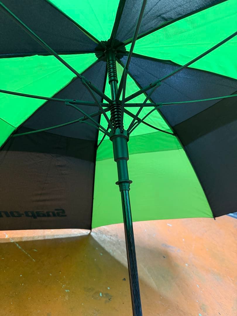 Snap-on ゴルフ用傘 緑と黒　スナップオン