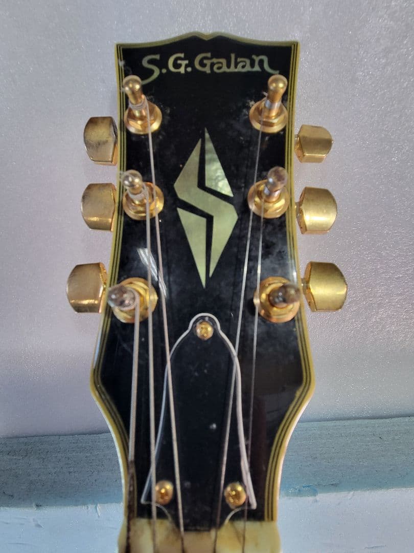 S.G. Galan ブラックレスポールタイプエレキギターソフトケース付