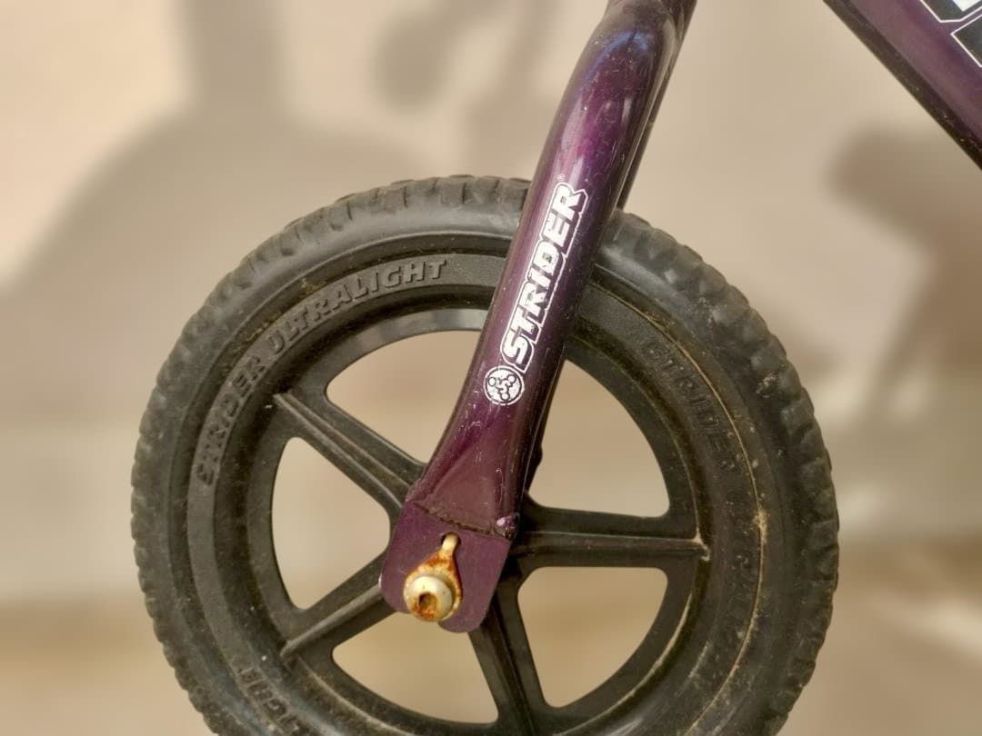 Strider Pro バランスバイク 12インチ パープル