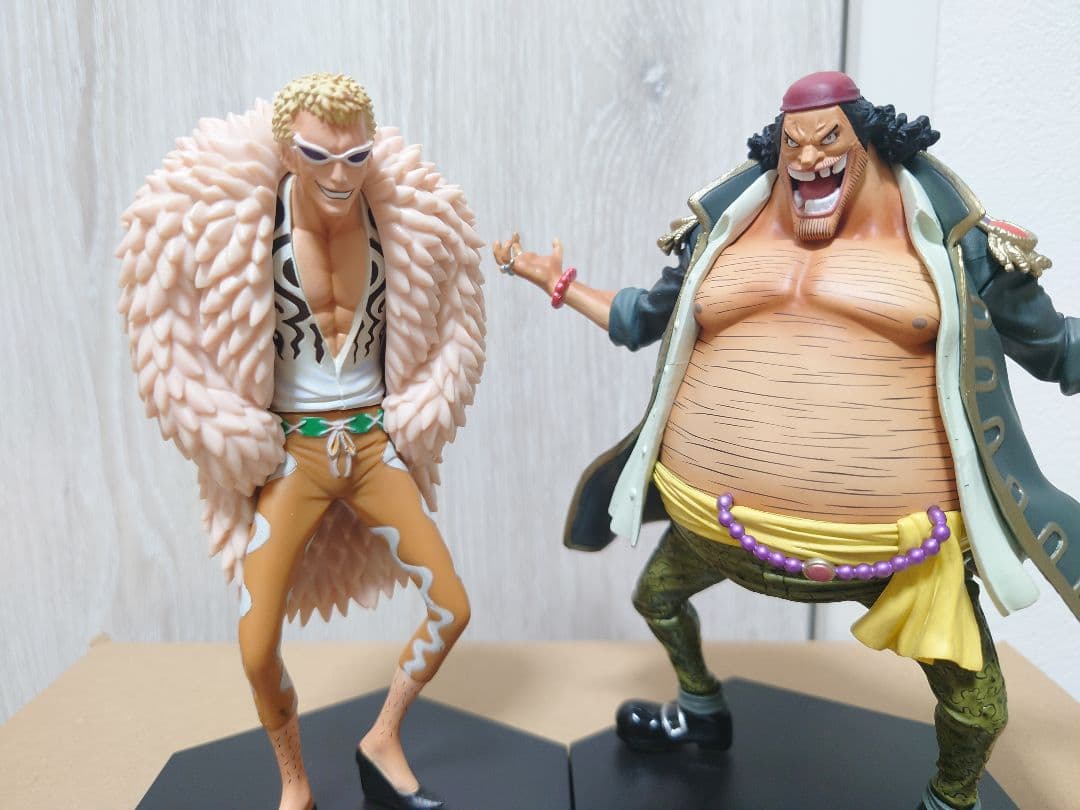 ワンピース DX王下七武海　フィギュア　全8種セット　コンプリート