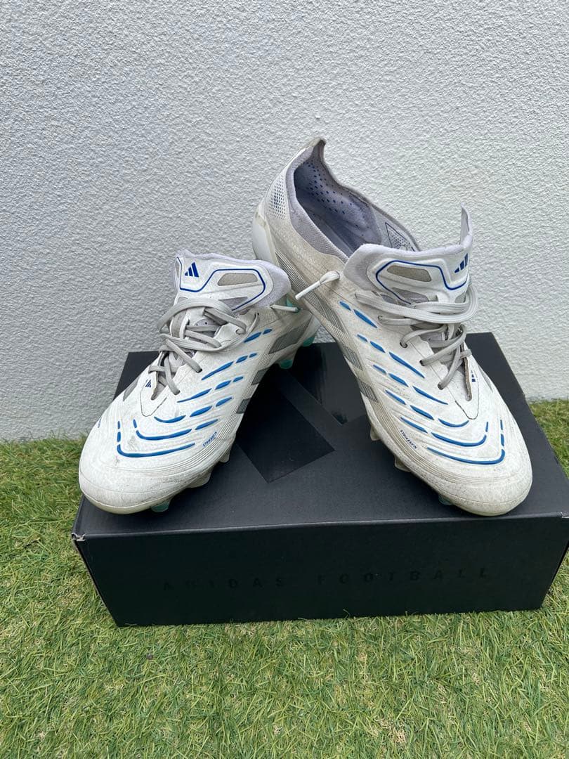 ※2足セット　adidas Predator サッカーシューズ