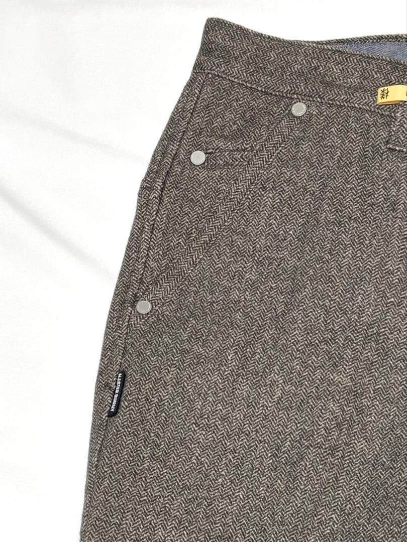 マスターバニーエディションメンズパンツ