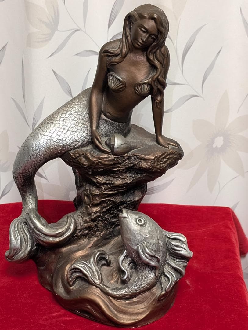 オースティン　彫刻　『ささやく海』Heath銘