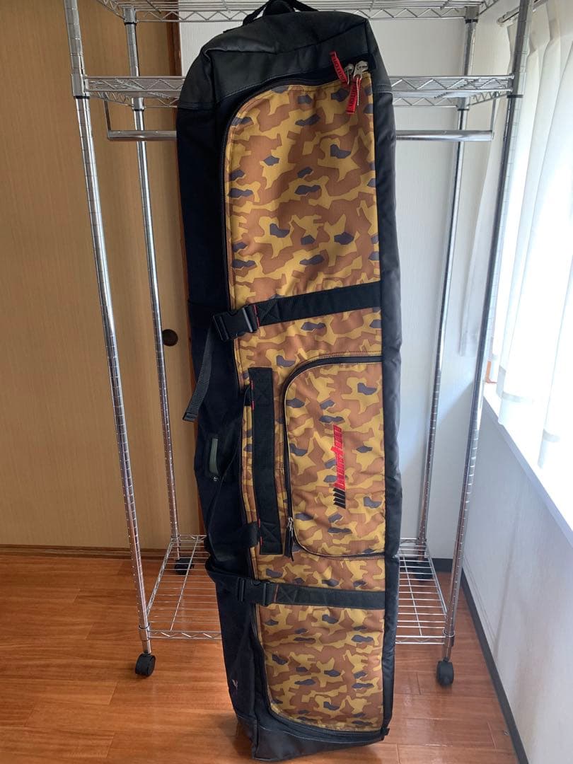 BURTONバートン迷彩 スノーボードバッグ 165cm