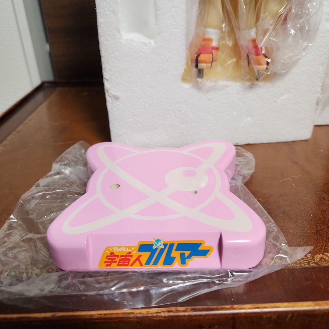 宇宙人プルマー フィギュア 美品 1/6 STATUE SERIES クリス