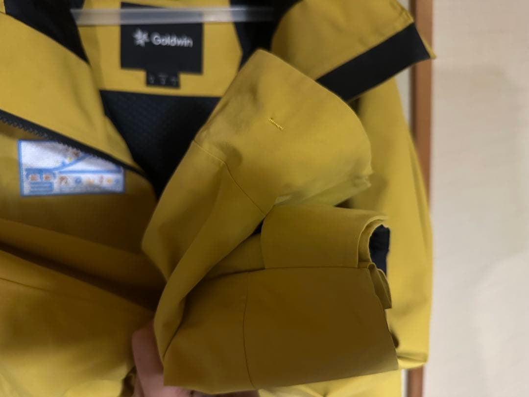 ゴールドウイン　ゴアテックス　2レイヤー　ジャケット