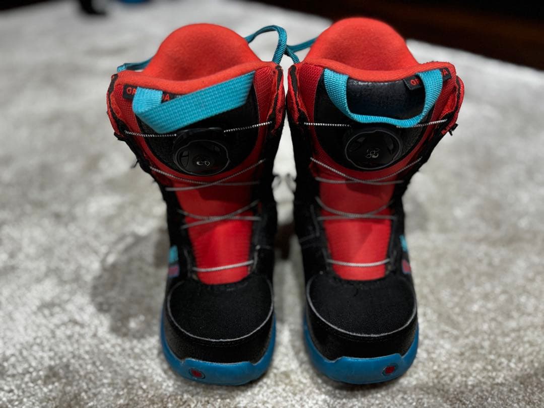 BURTON GROM BOA 子ども用スノーボードブーツ　17.5センチ