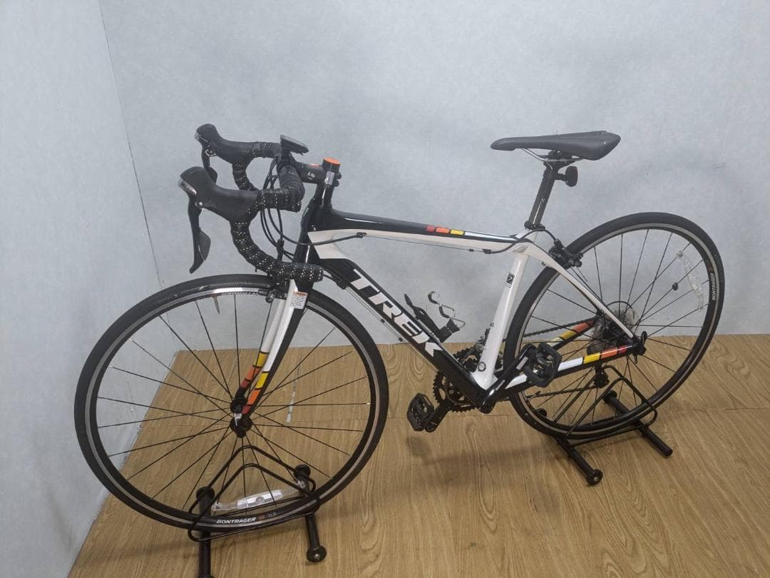 SS★★978 TREK ロードバイク DOMANE4.3 ブラックパール