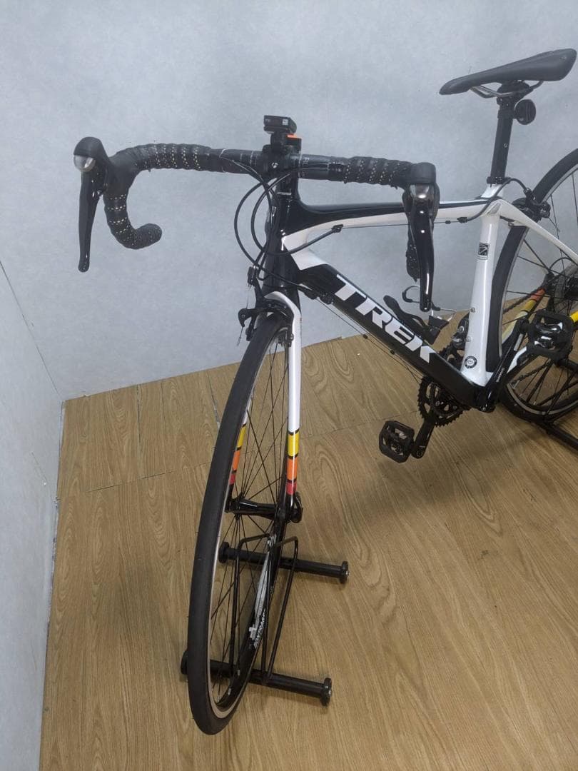 SS★★978 TREK ロードバイク DOMANE4.3 ブラックパール