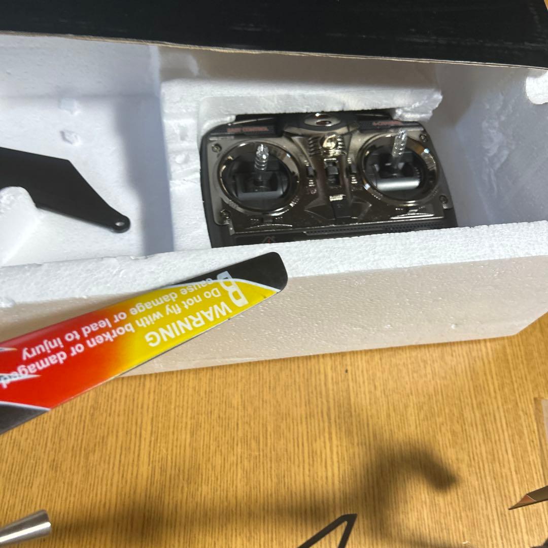 溝*二様 2.4 G加速モーターヘリコプター