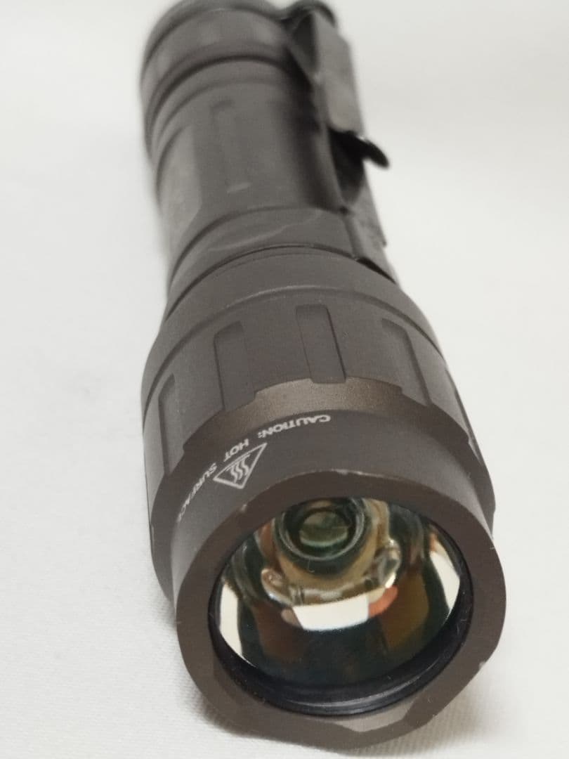 (J-30)SURE-FIRE LX2 LUMAMAXフラッシュライト　ユーズド