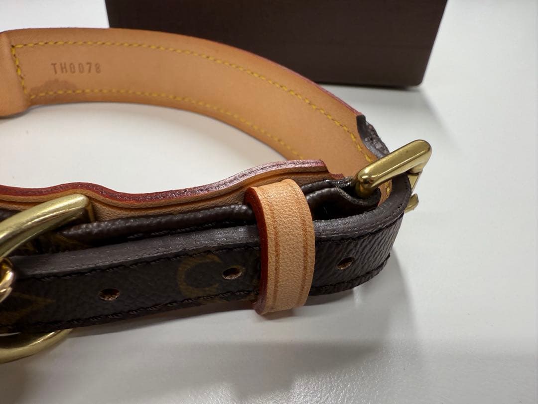 ななLouis Vuitton レザー首輪 ブラウン