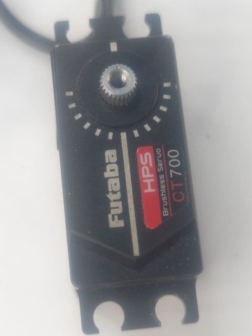 Futaba CT700ブラシレスサーボとGYD550ジャイロ
