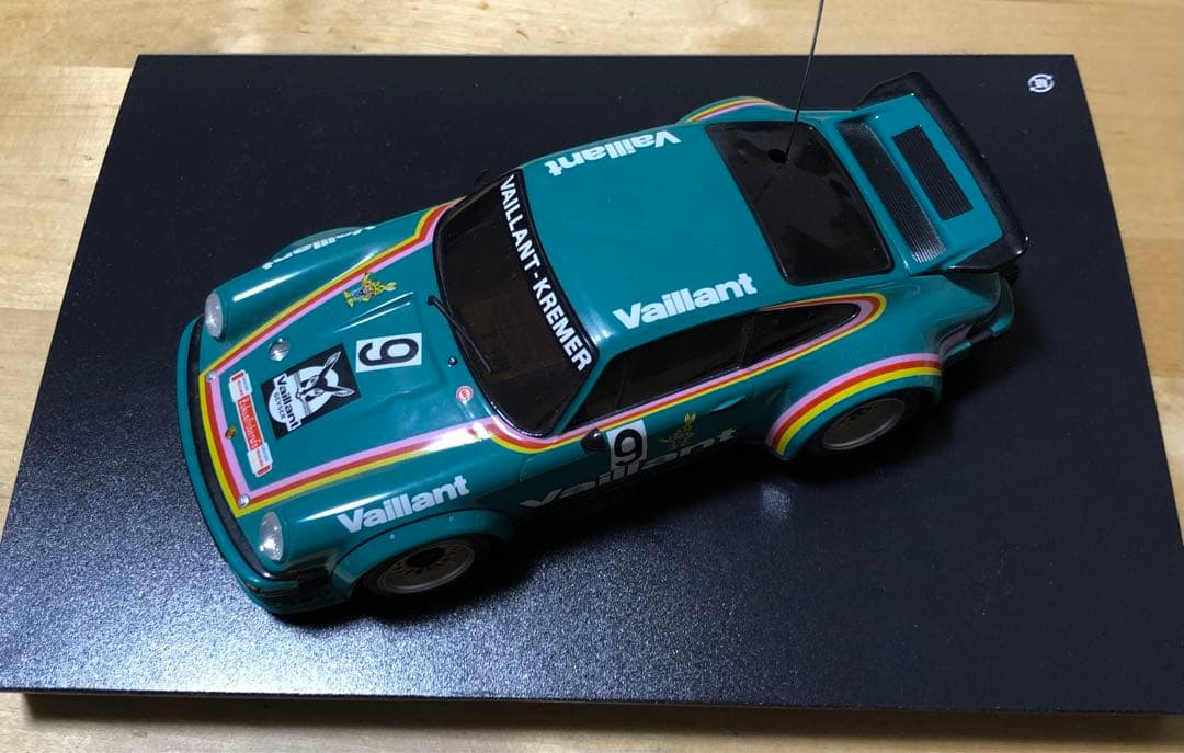 【ジャンク品】京商　ポルシェ934RSR シャーシセット