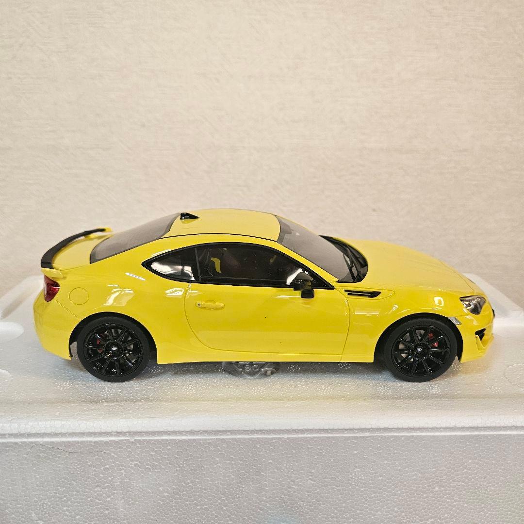 京商 イエロー KYOSHO 1/18 スバル SUBARU BRZ GT