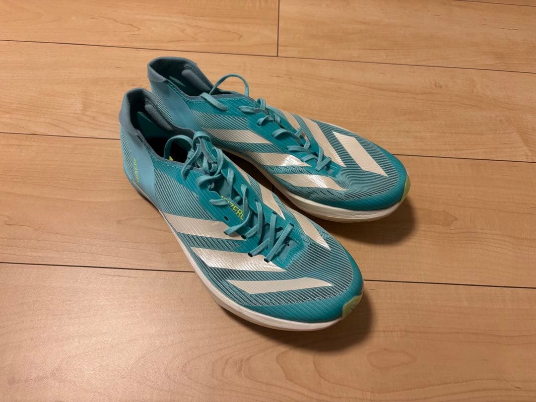 アディゼロ　アンビション28.0センチ