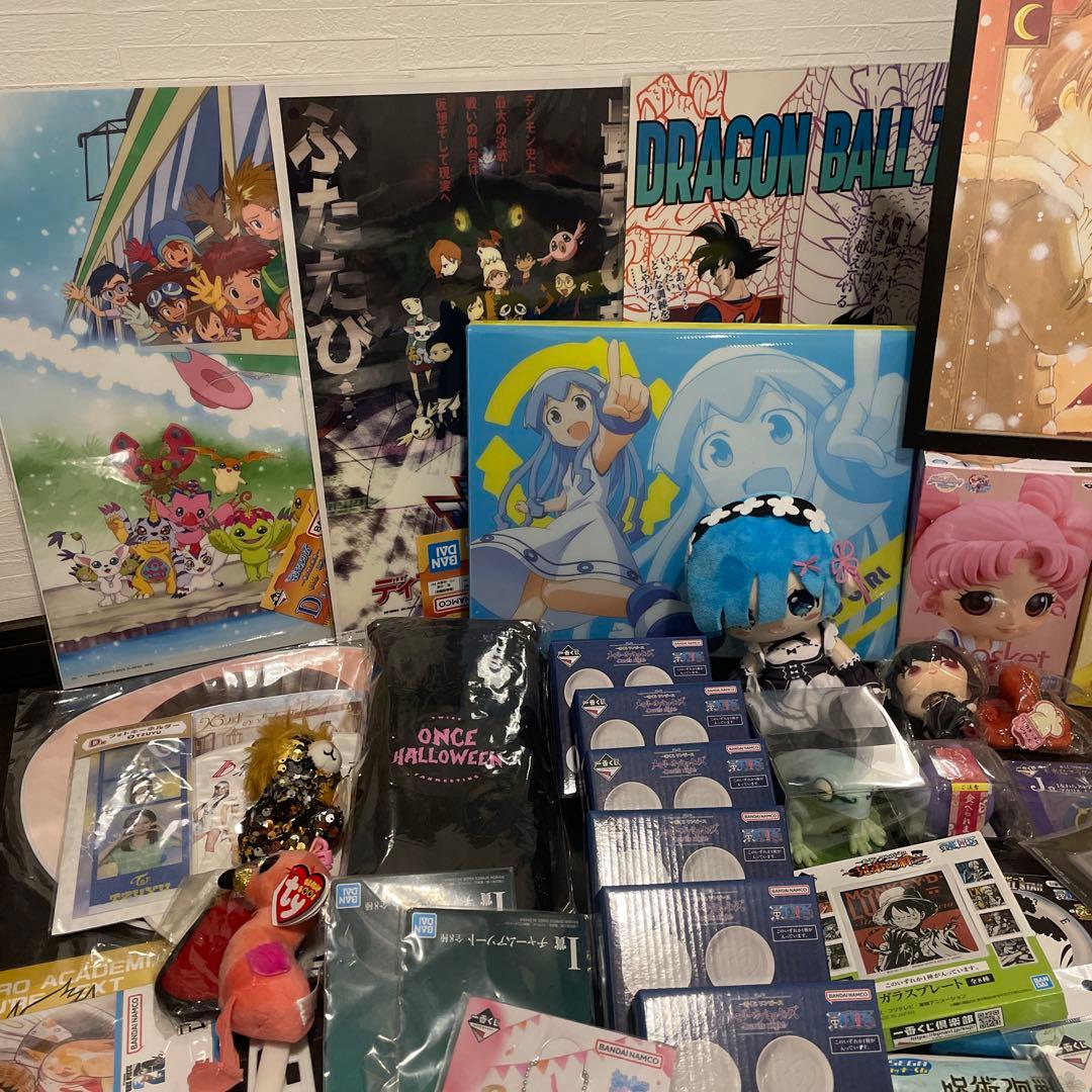 雑貨　アニメ　グッズ　まとめ売り　300点以上