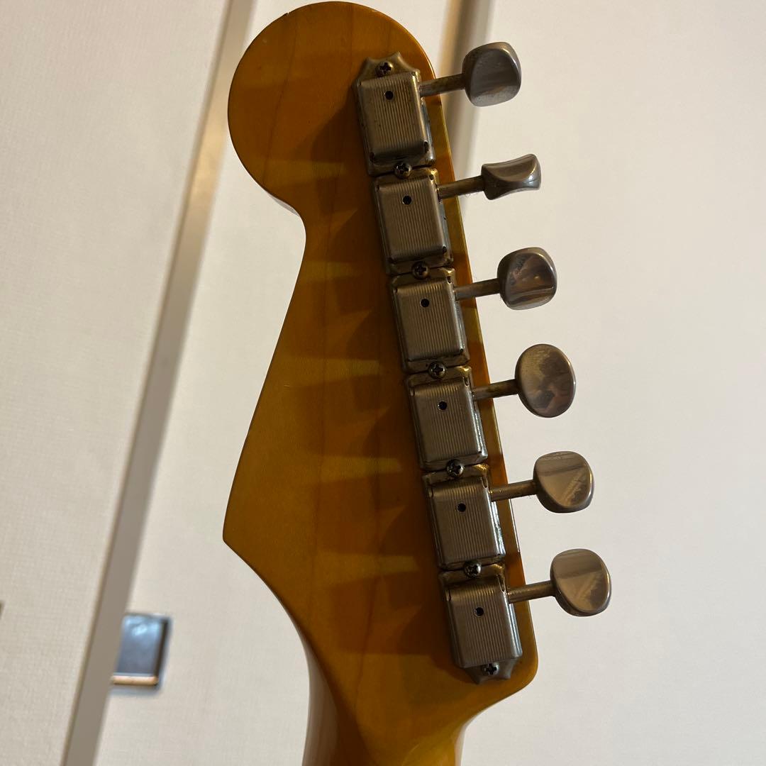 ギター Fender Japan ST62 Fiesta red