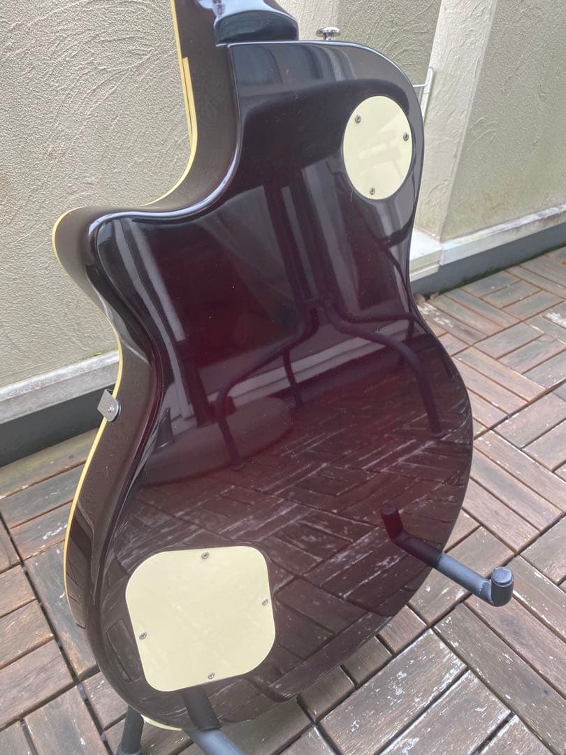 Silvertone(シルバートーン)