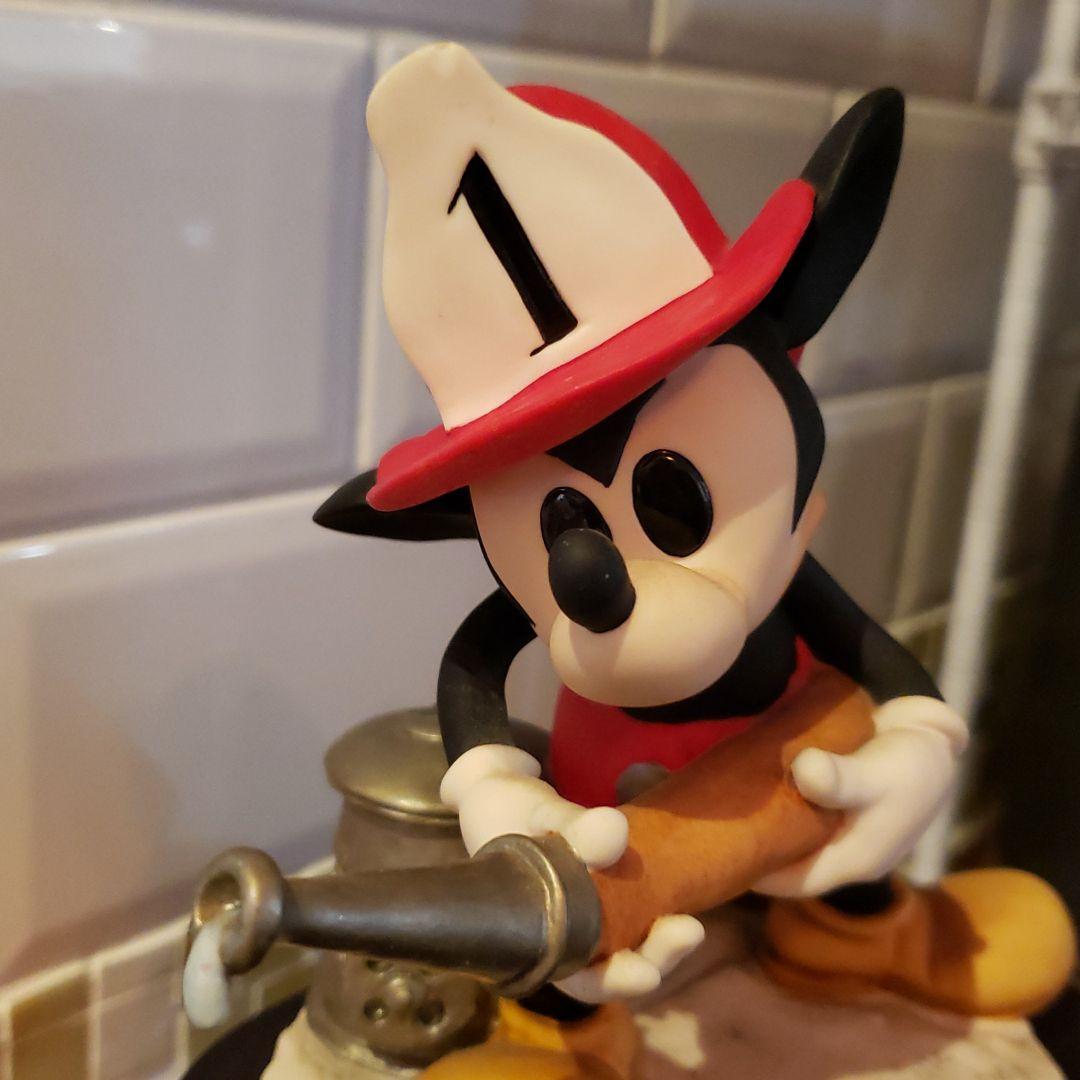 ※限定生産品※ミッキーマウス　アルマーニシリーズ　ファイヤーマン