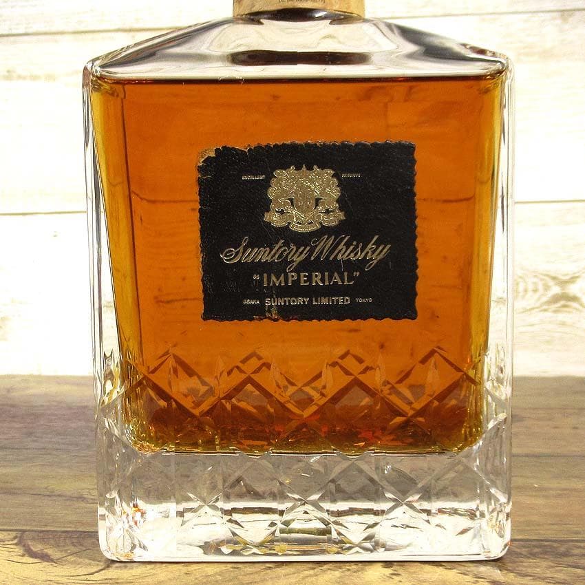 【q-122s/kｍ】未開栓　サントリー　ウイスキー　インペリアル　600ml