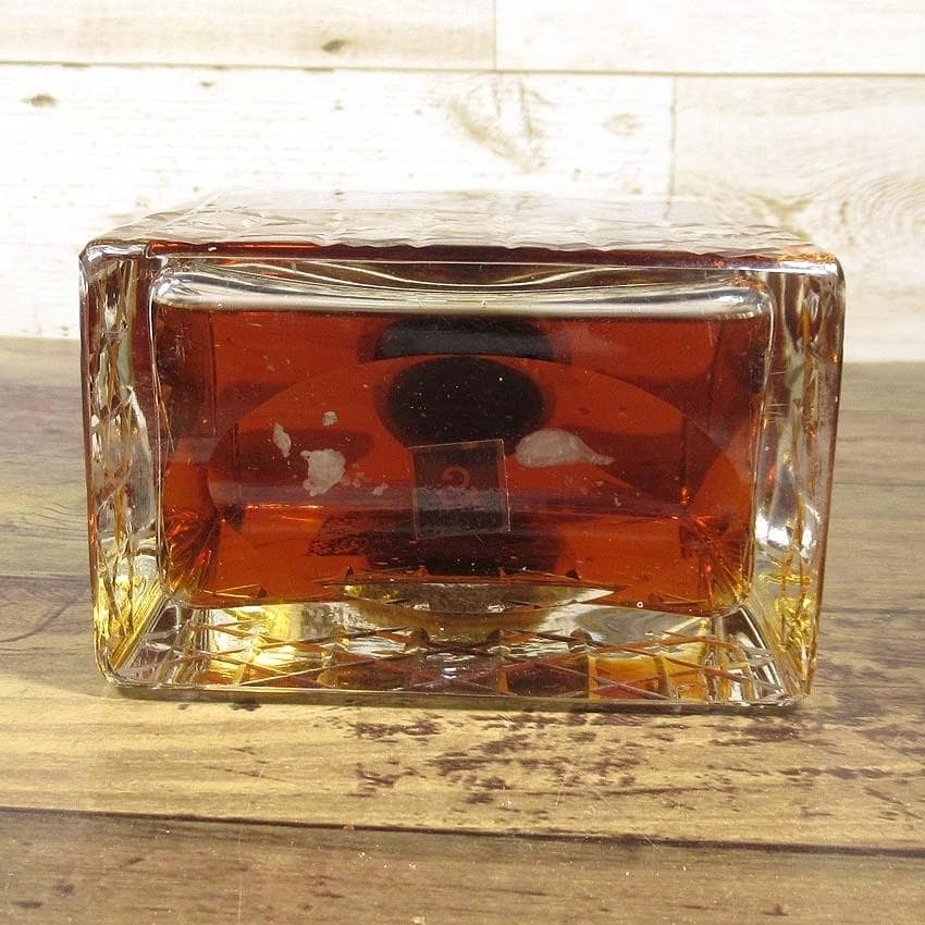 【q-122s/kｍ】未開栓　サントリー　ウイスキー　インペリアル　600ml