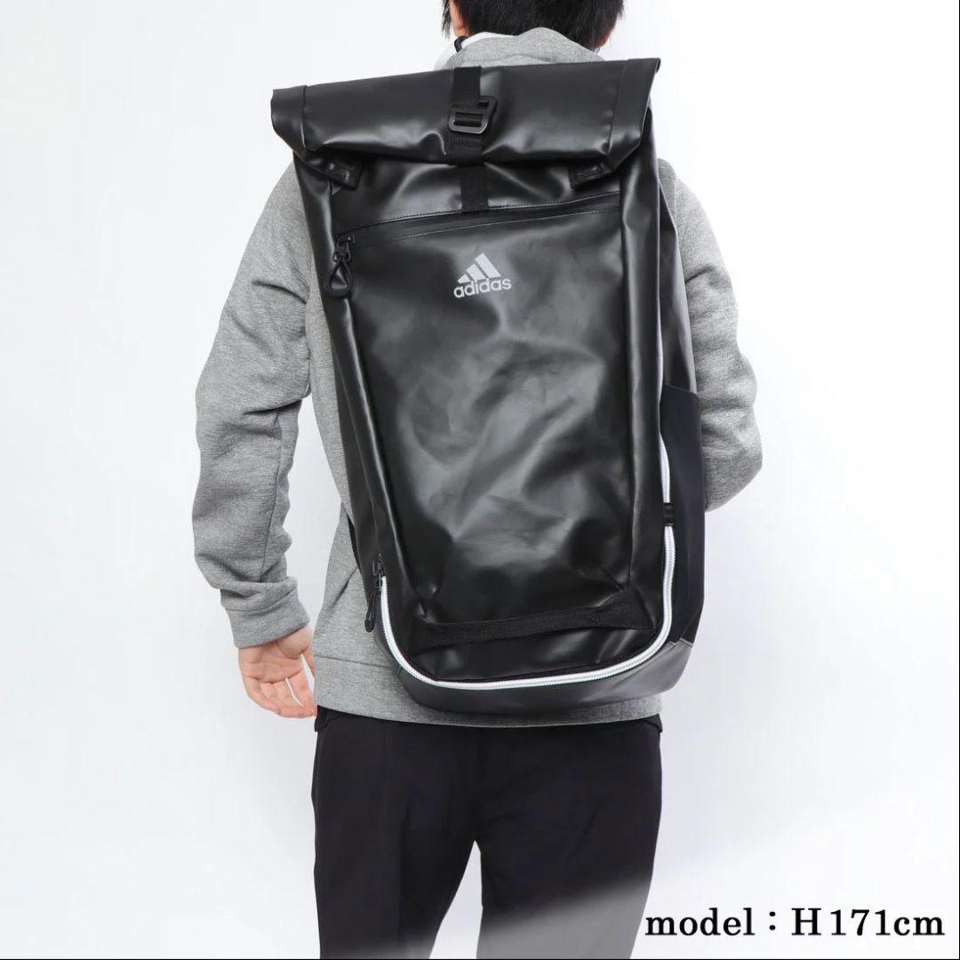 アディダス　バックパック　黒