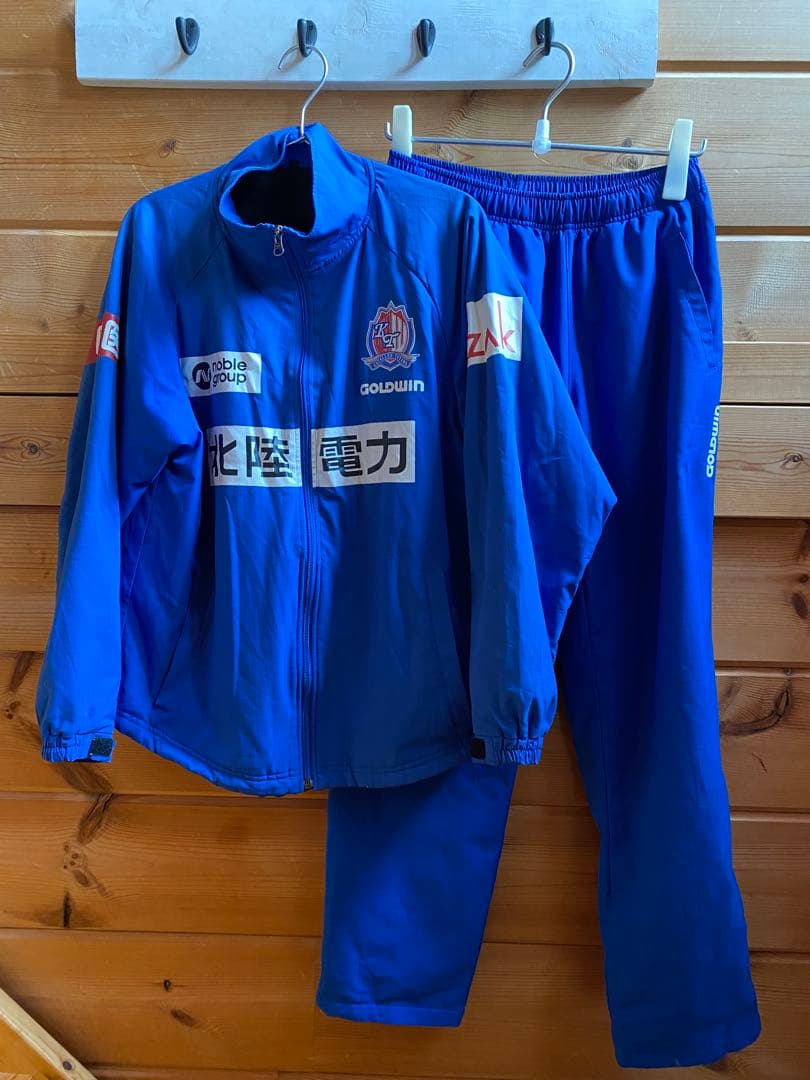 非売品　GOLDWIN カターレ富山　選手支給品　　ウォームアップ　上下セット