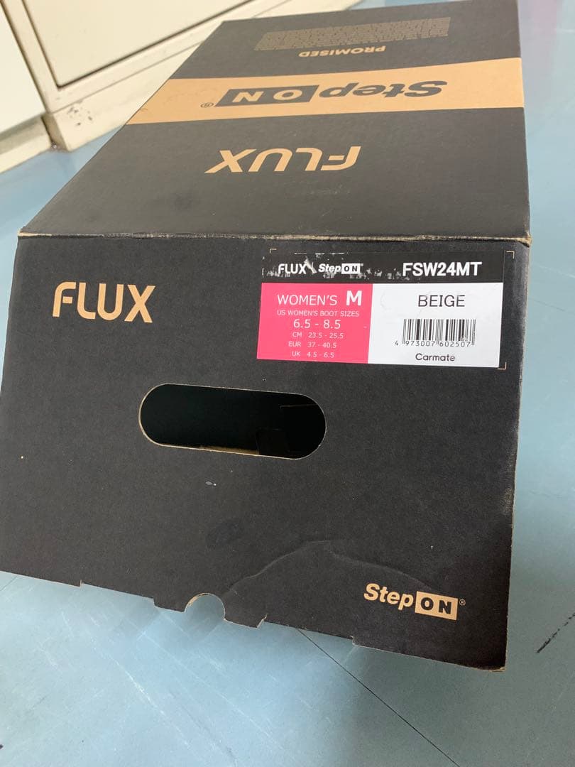 FLUX Womem’s step on Mサイズ ステップオン　レディース