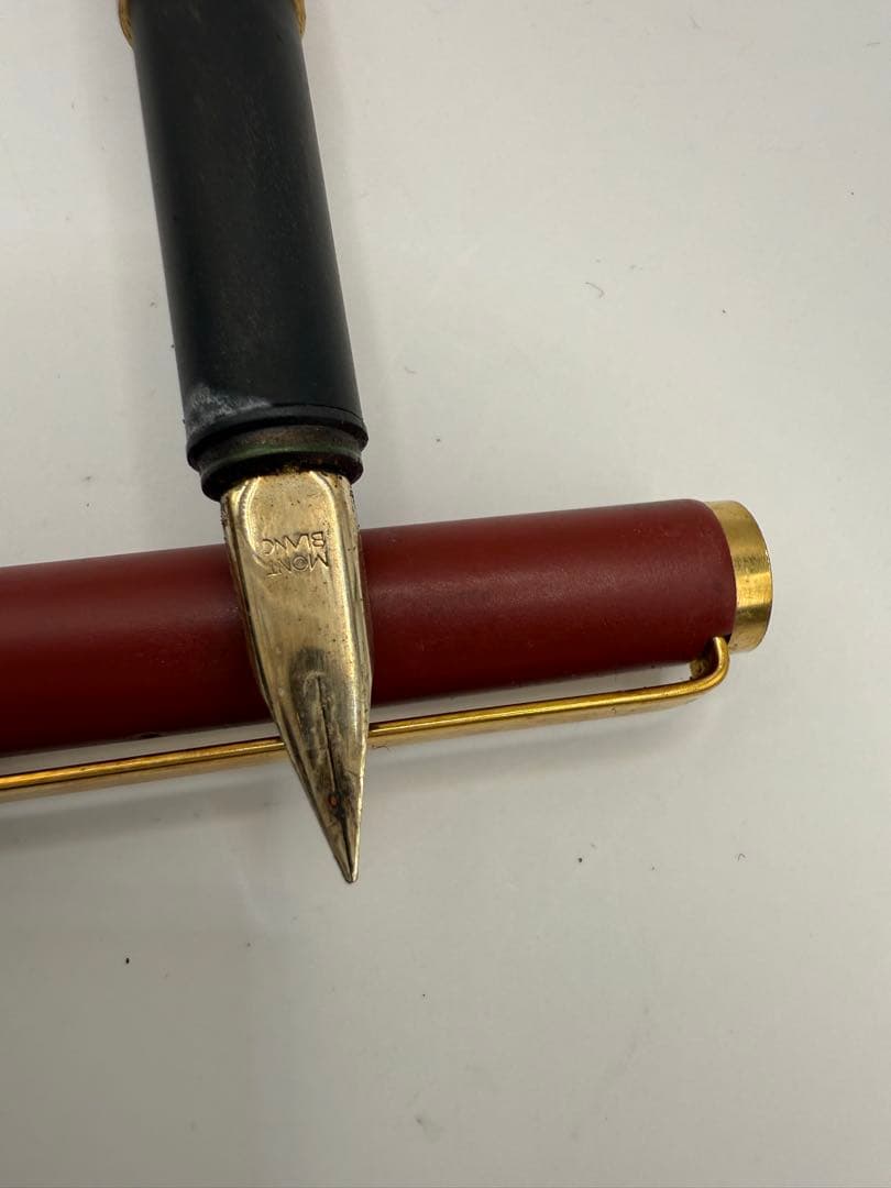 2本セットMontblanc 万年筆 バーガンディ