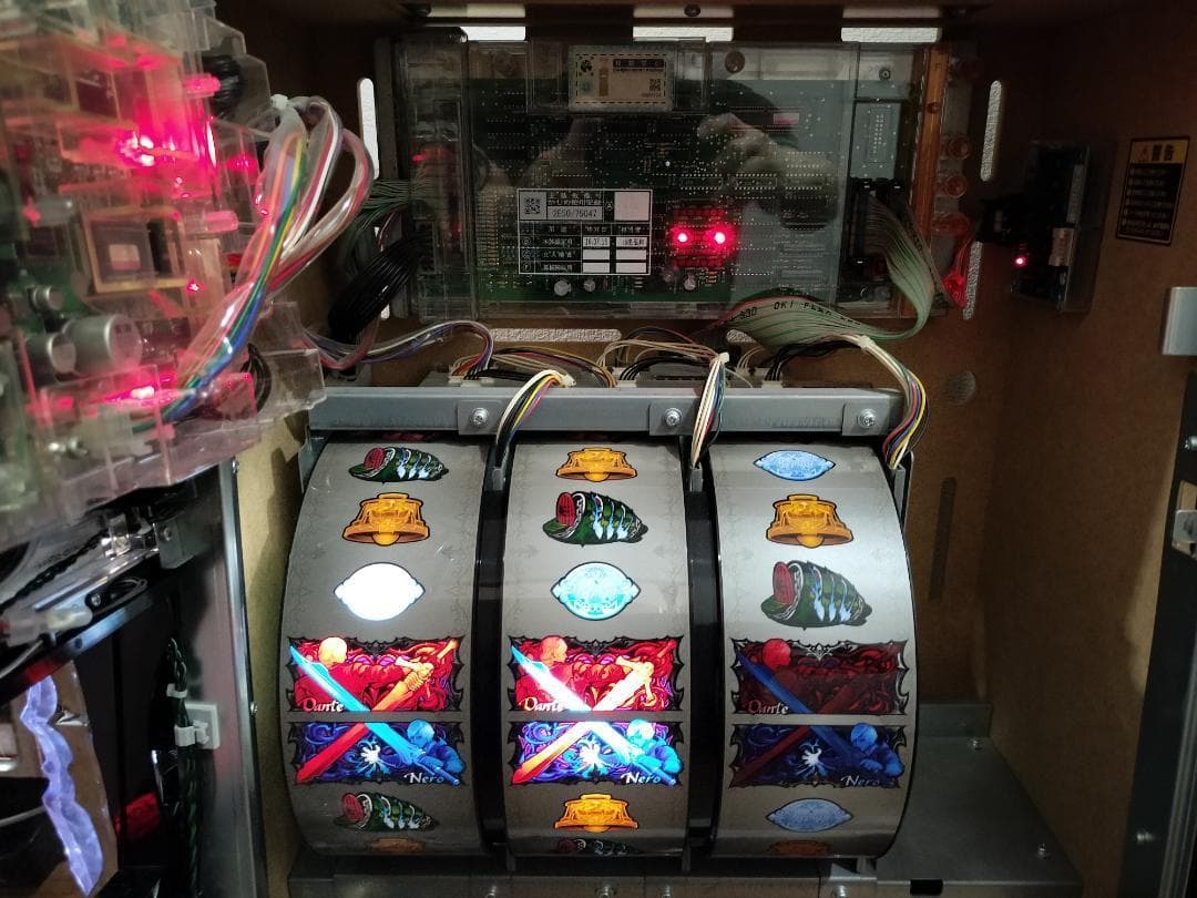 【パチスロ実機】エンターライズ★デビル メイ クライ クロス【不要機付】