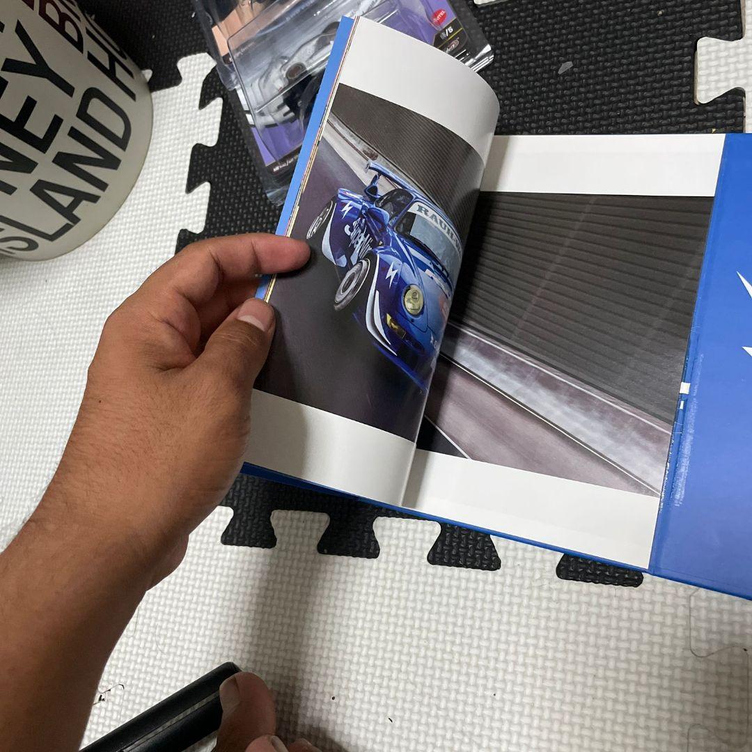 RWB SuperNine ミニカー 1/64