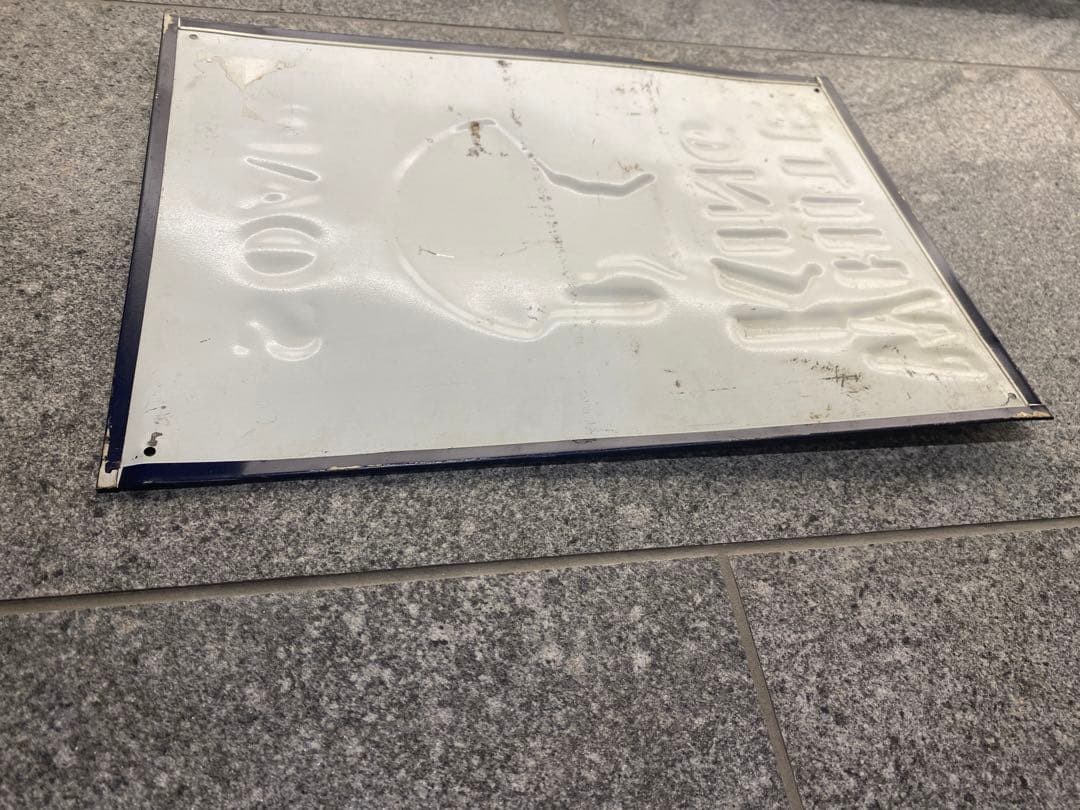 【コレクター必見★40s】ホワイトキングソープ　粉石鹸メーカー　看板　エンボス