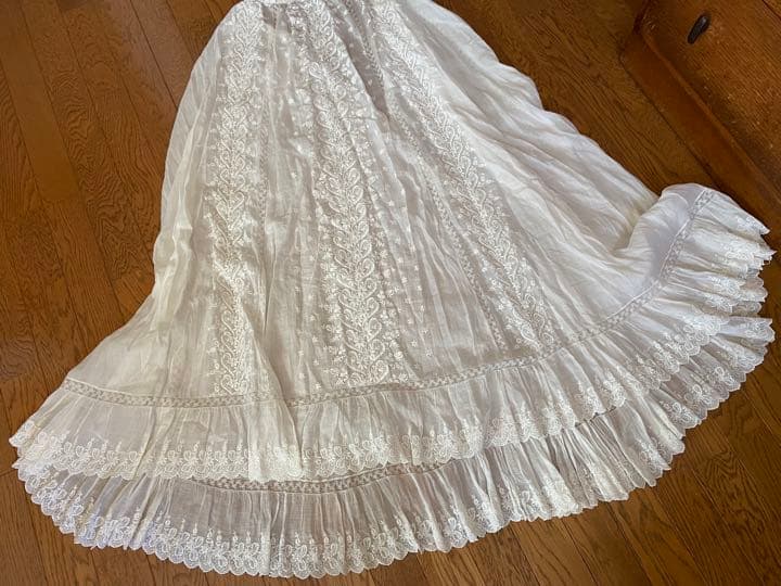 豪華*美しい手刺繍フランスアンティーク*スカート*手刺繍*アンティークレース